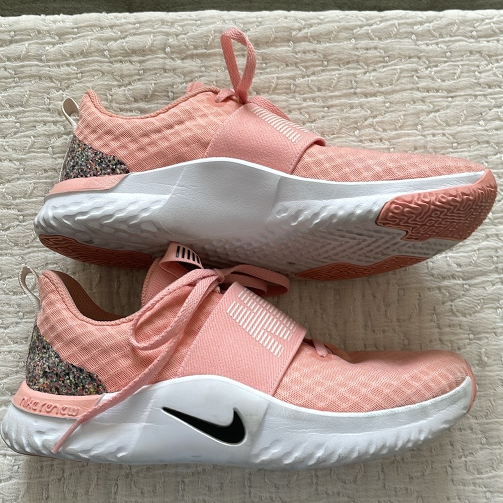 Nike In Season Renew - Picture 2 of 7